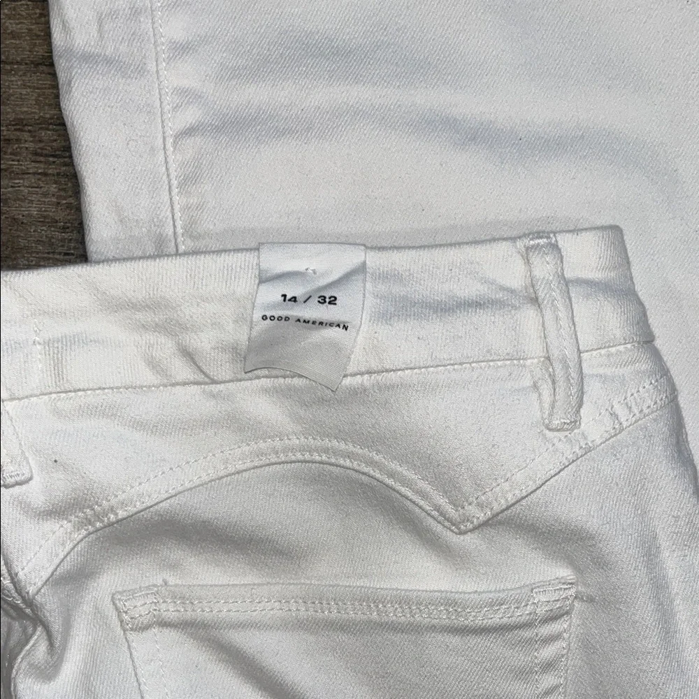 NWT Good American flare leg White Jeans